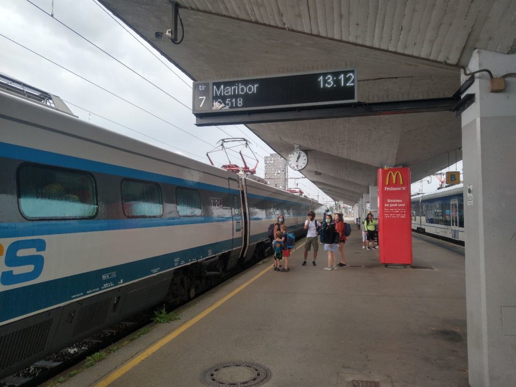 Bahnhof Maribor