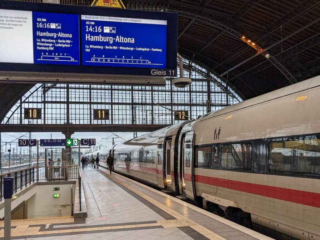 Leipzig Hauptbahnhof ICE