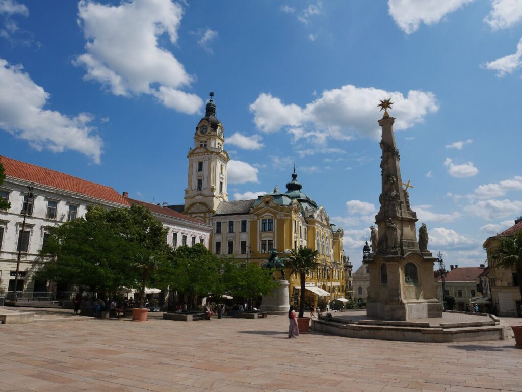 Széchenyi tér Pécs Rathaus