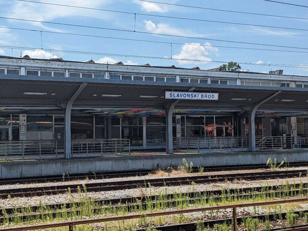 Bahnhof Slavonski Brod