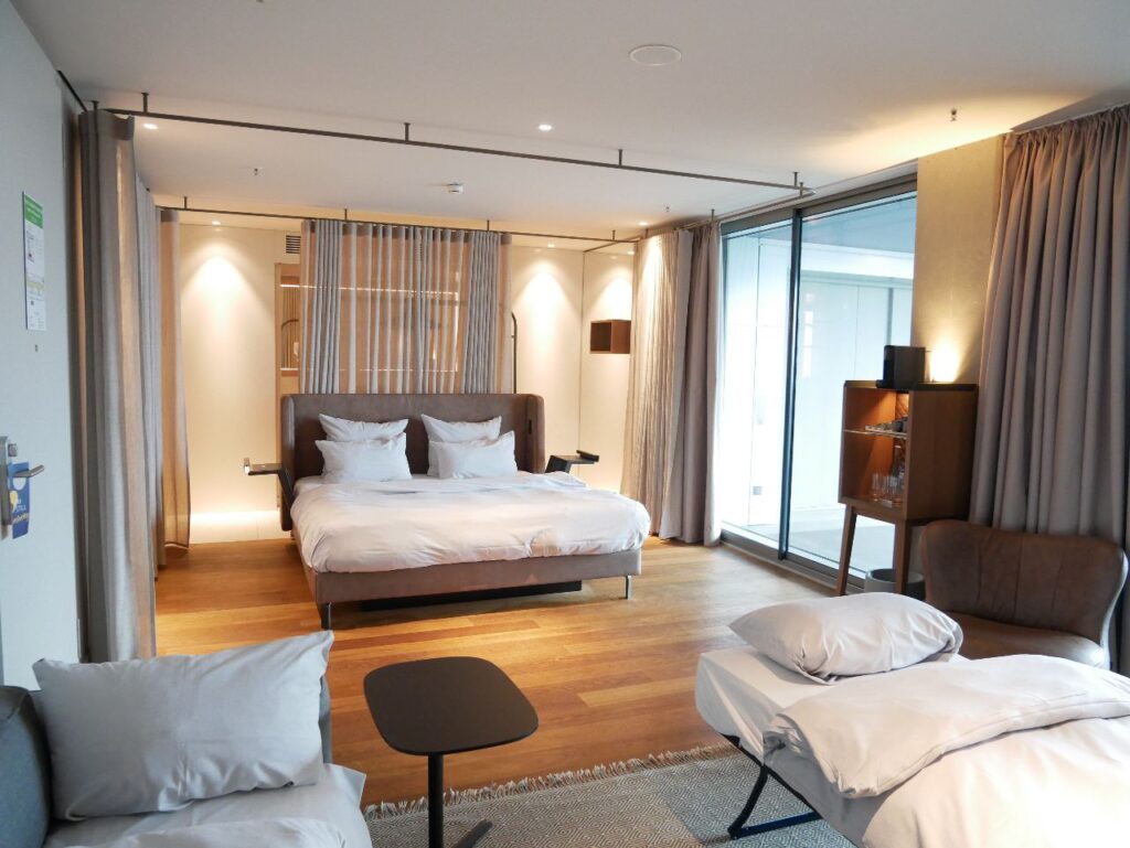 b'mine Hotel Frankfurt Airport CarLoft