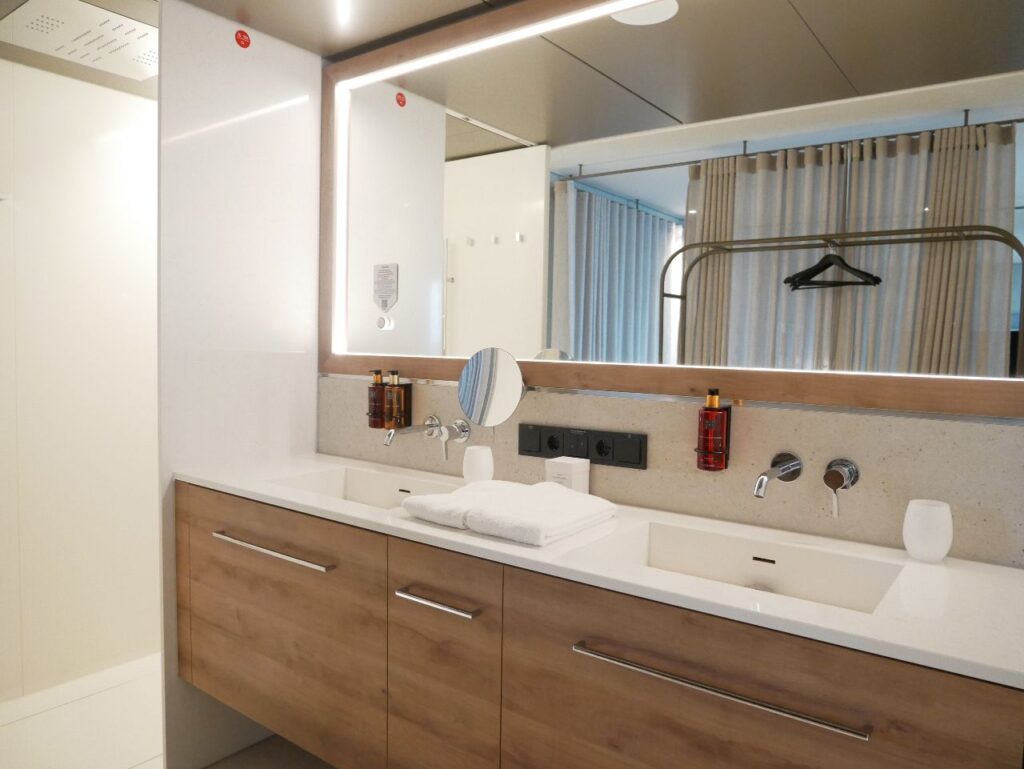 b'mine Hotel Frankfurt Airport CarLoft