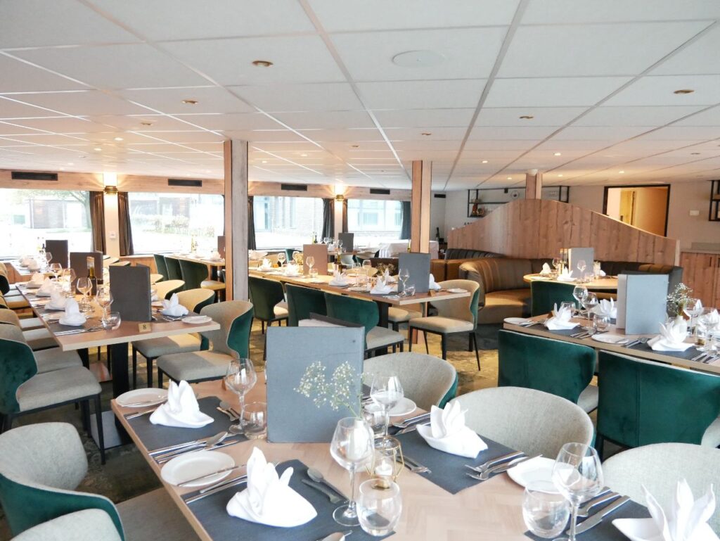 MS Princess SE-Tours Restaurant