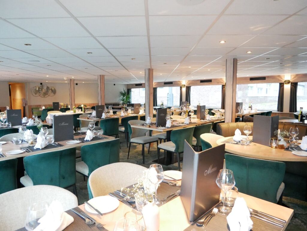 MS Princess SE-Tours Restaurant