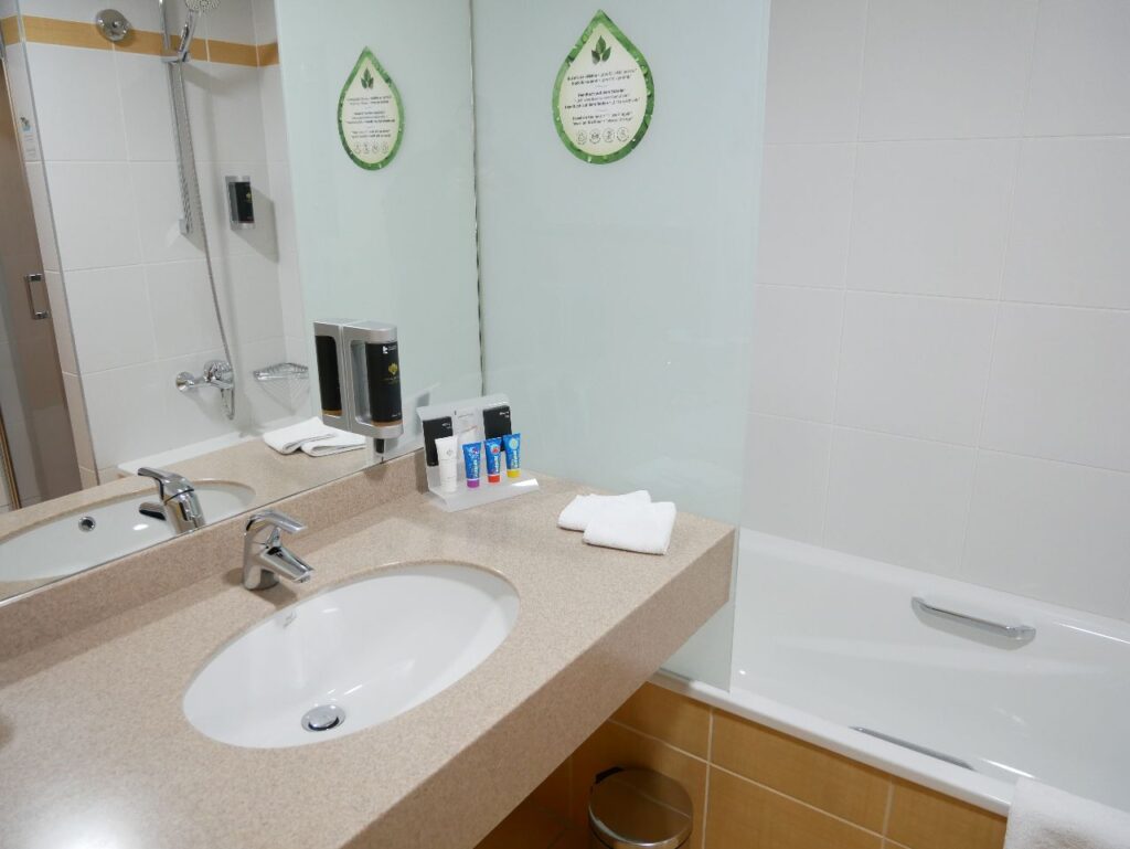 Aquapalace Hotel Prag Captain Suite