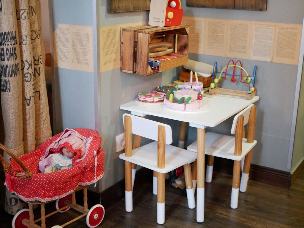 Baguette und Buch Berlin Köpenick