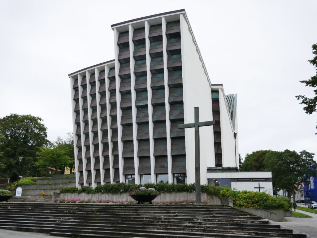 Kristiansund Kirche